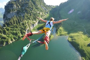 华体会体育网站-公牛队奋勇前行，冲击更高目标，公牛队崛起